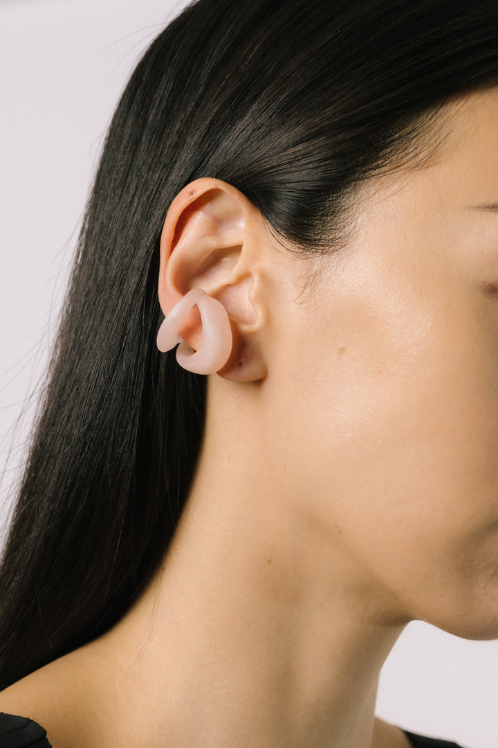 B213_Rose Quartz Ear Cuff_L_02
