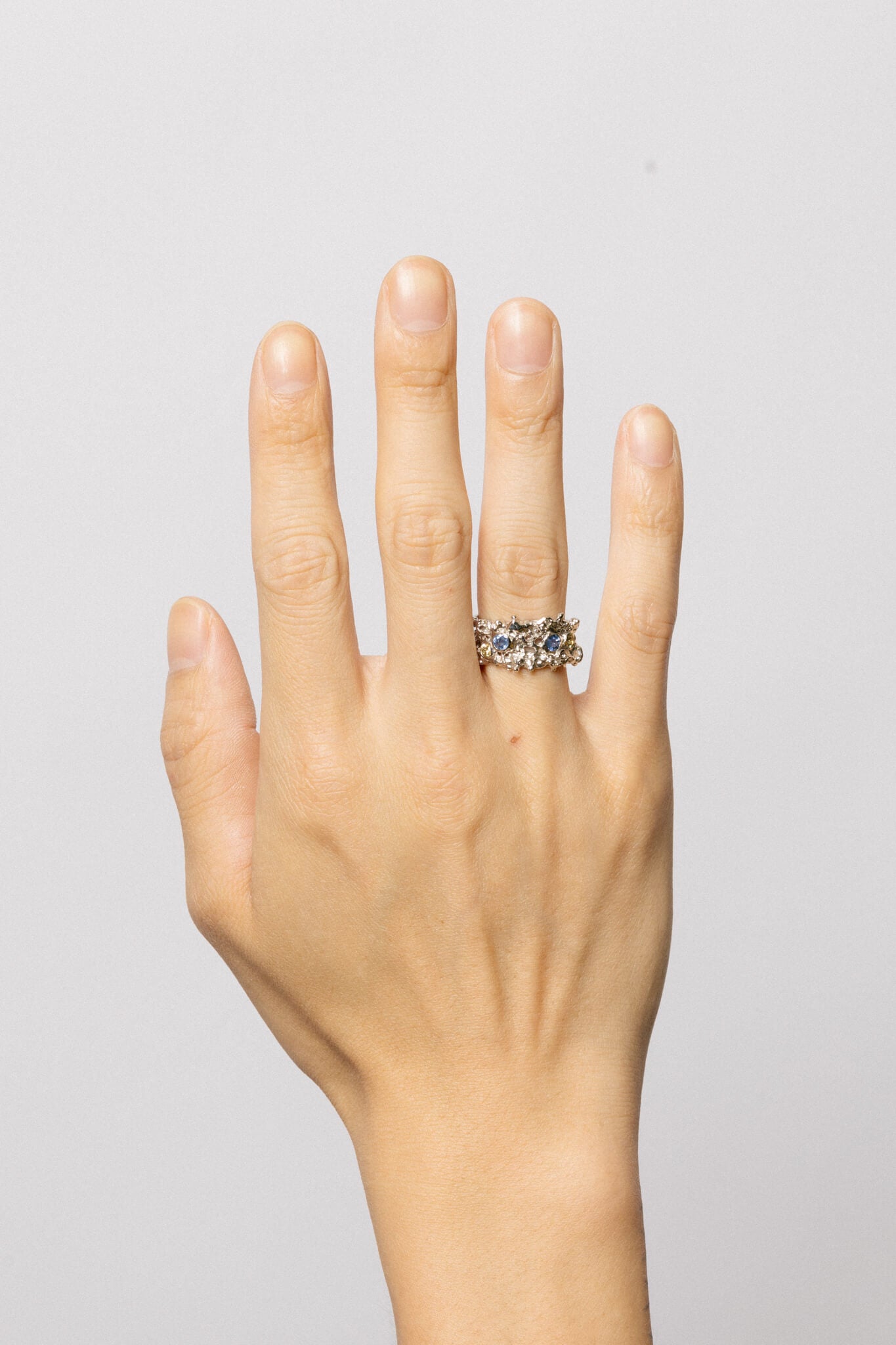 B213_Venus Flytrap Ring_L_01