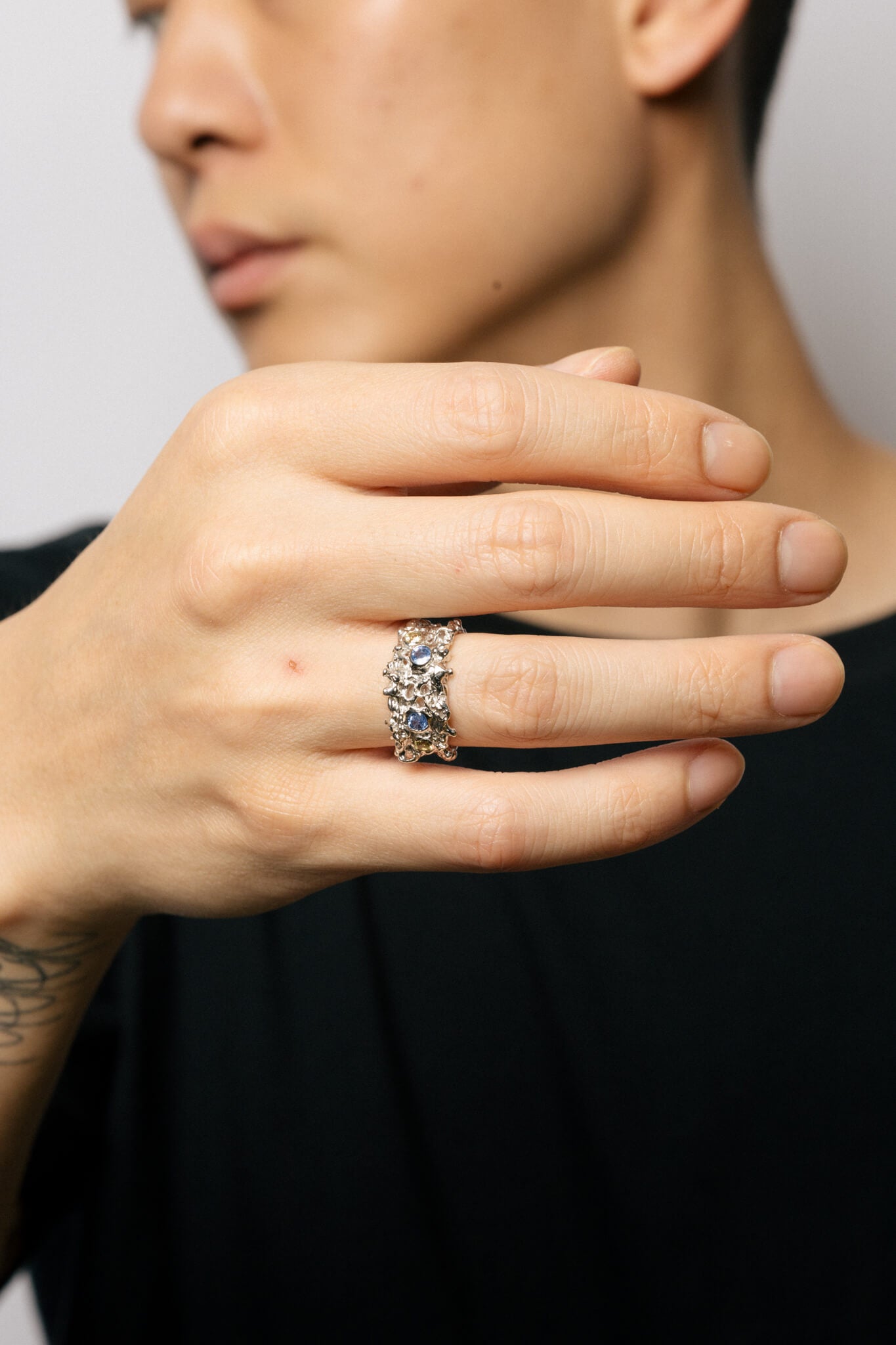B213_Venus Flytrap Ring_L_08