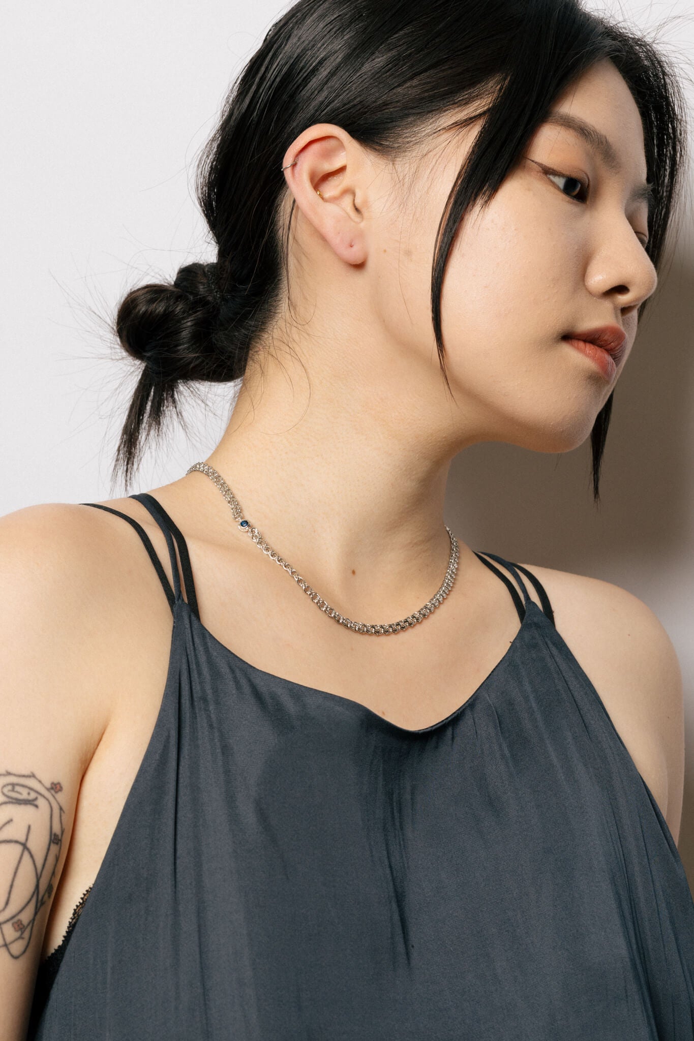 B213_Oros Necklace_L_03