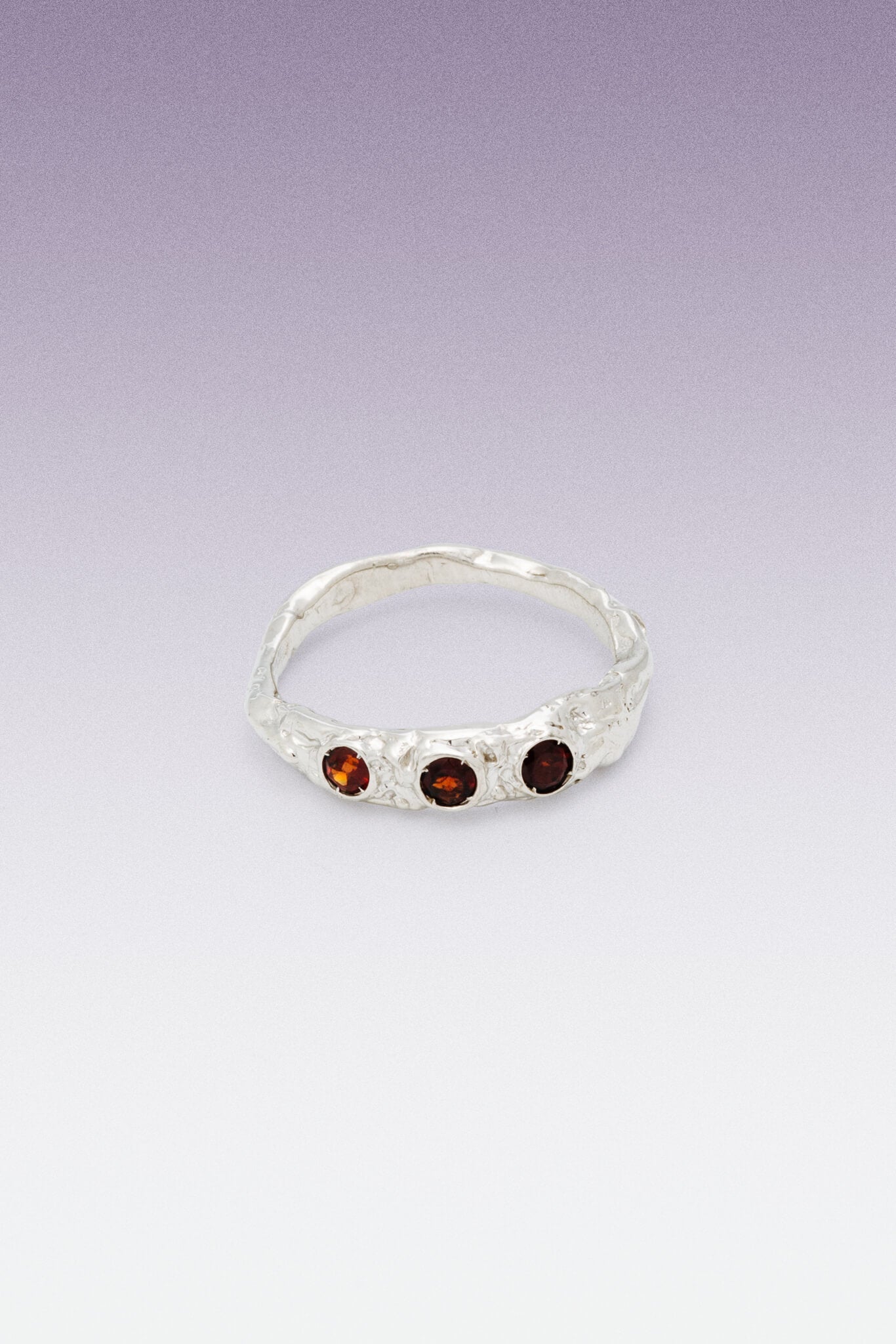 B213_Mono Mycena Ring_L_01