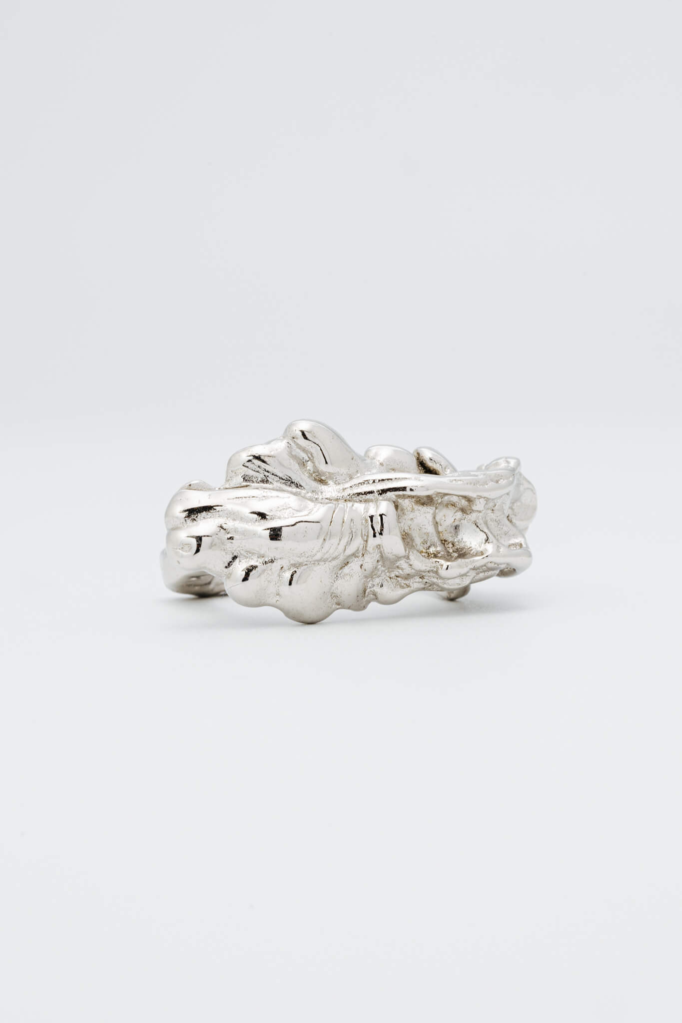B213_Aphro Ring_L_03