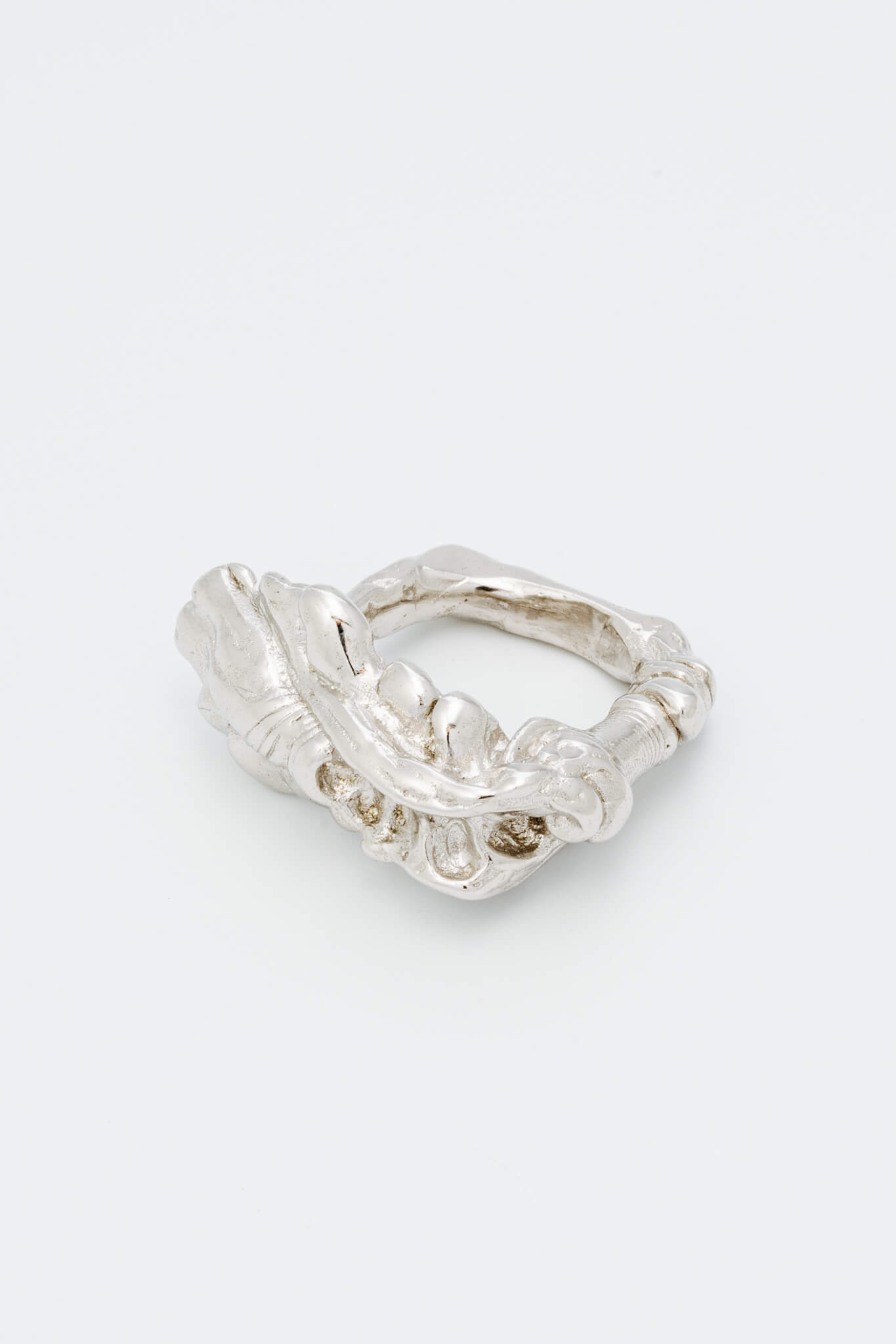 B213_Aphro Ring_L_05