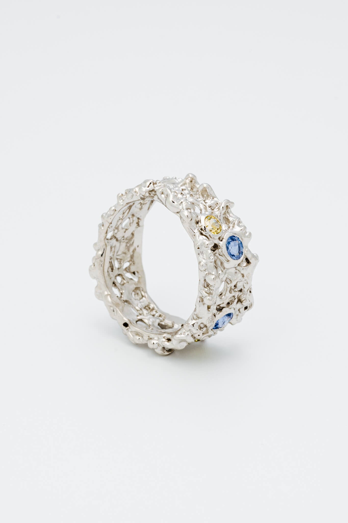 B213_Venus Flytrap Ring_L_05