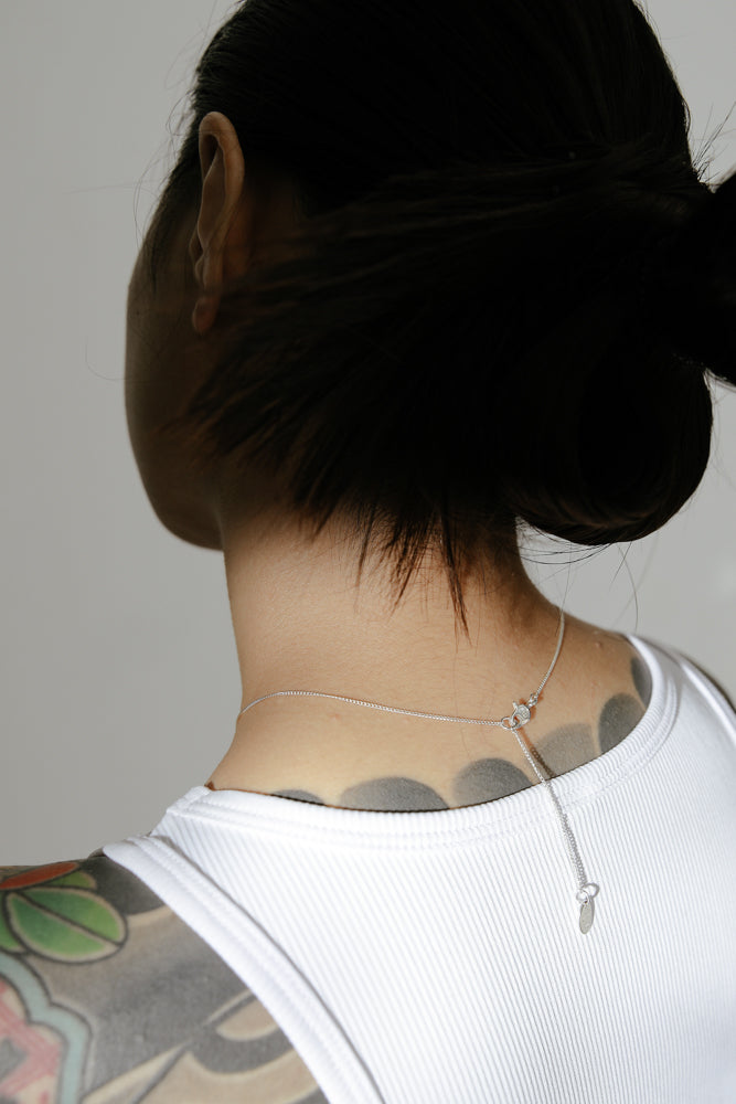 B213_Peace Symbol Necklace_L_06
