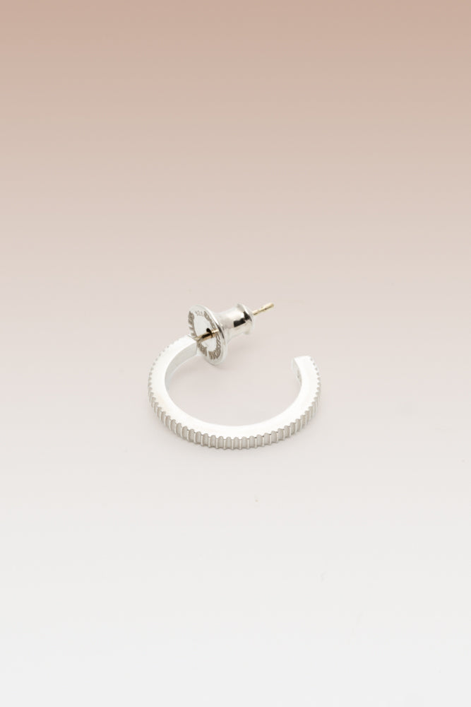 Coin Edge Pierce