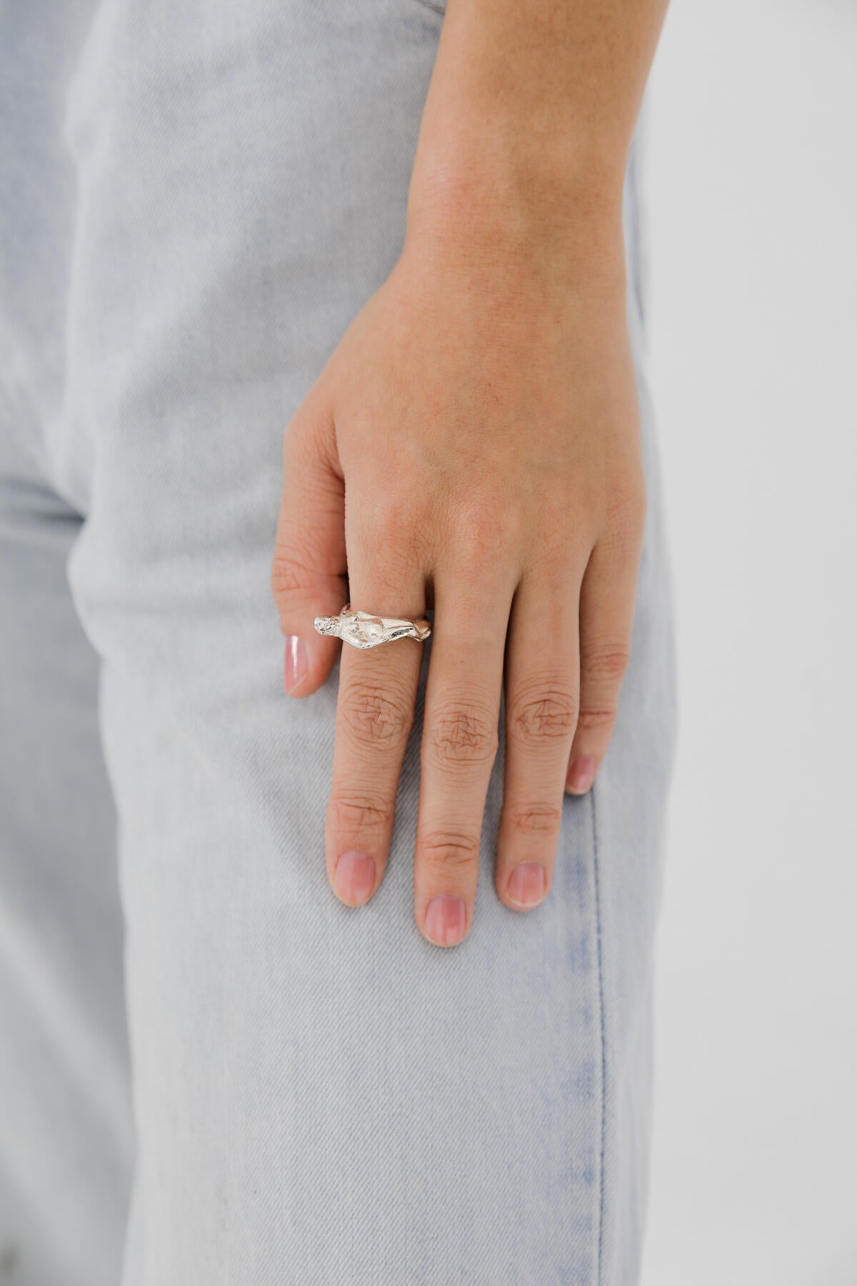 B213_Woman Ring_L_03