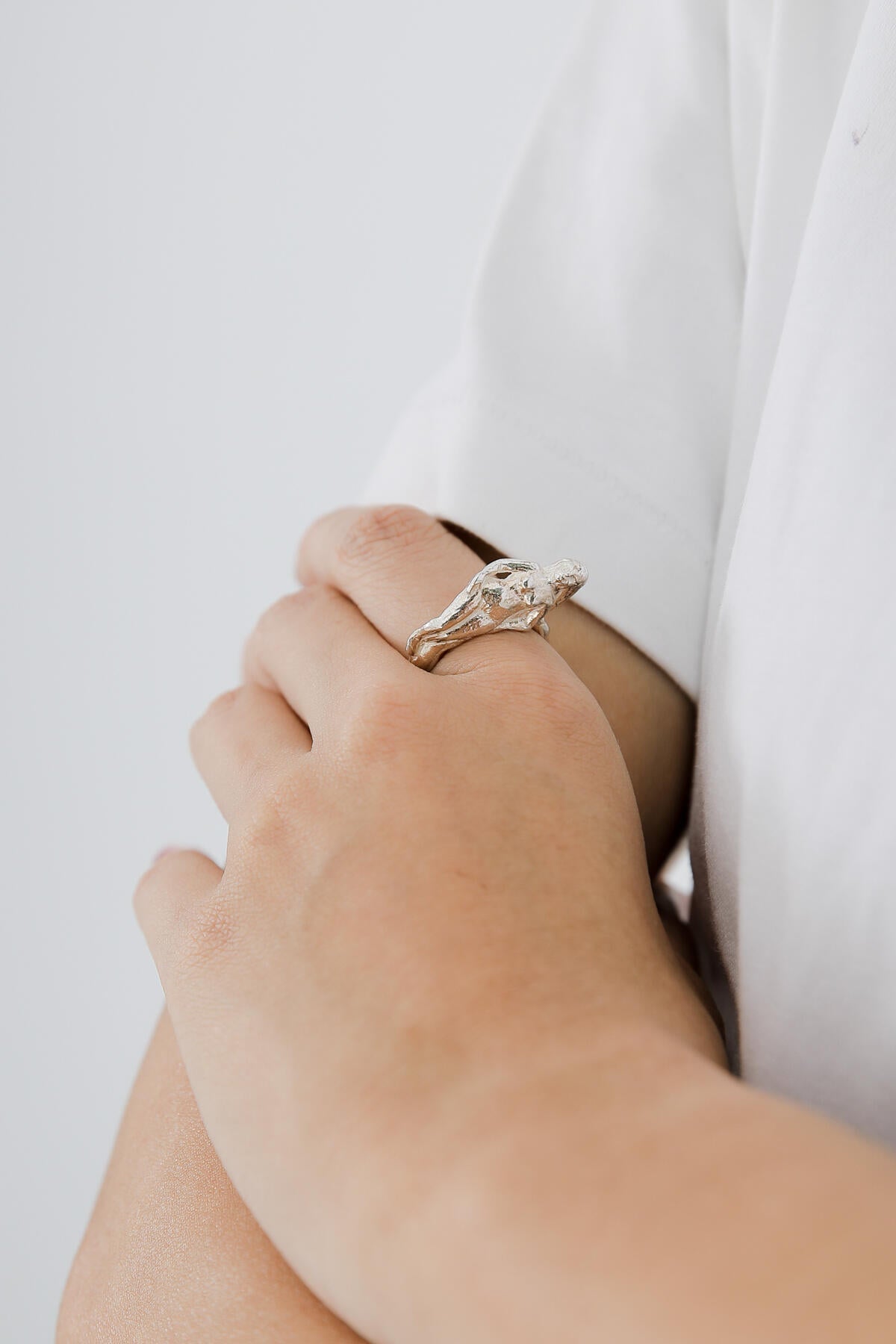 B213_Woman Ring_L_05