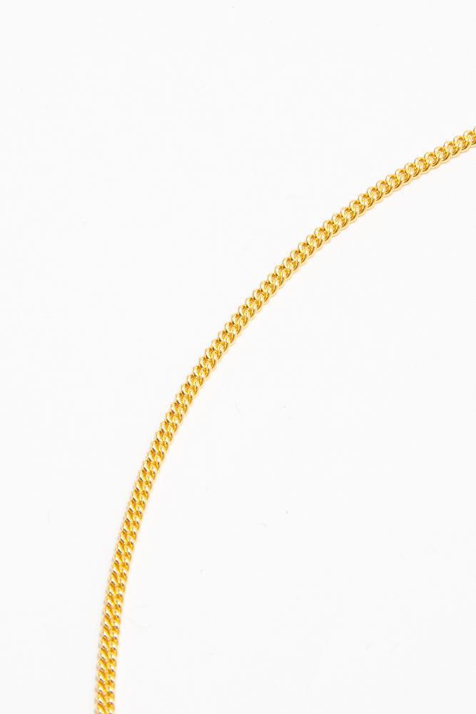 B213_Curb Chain Slim Gold_L_02