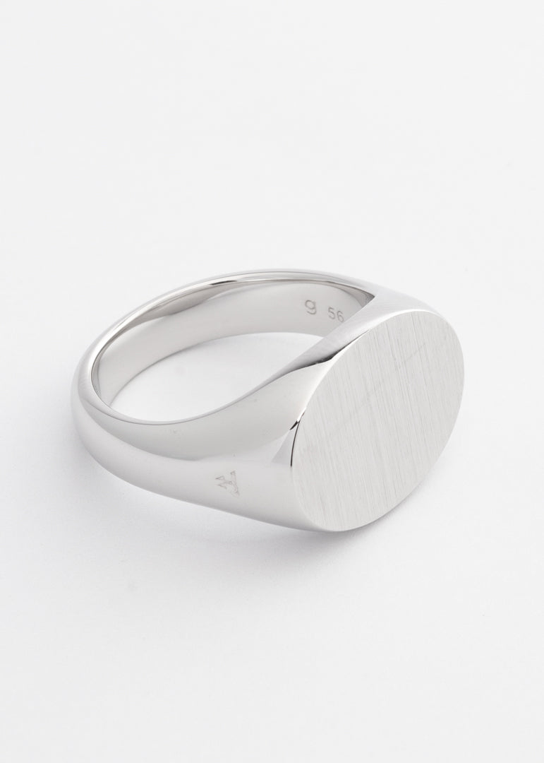 B213_Ivy Ring Satin_L_02
