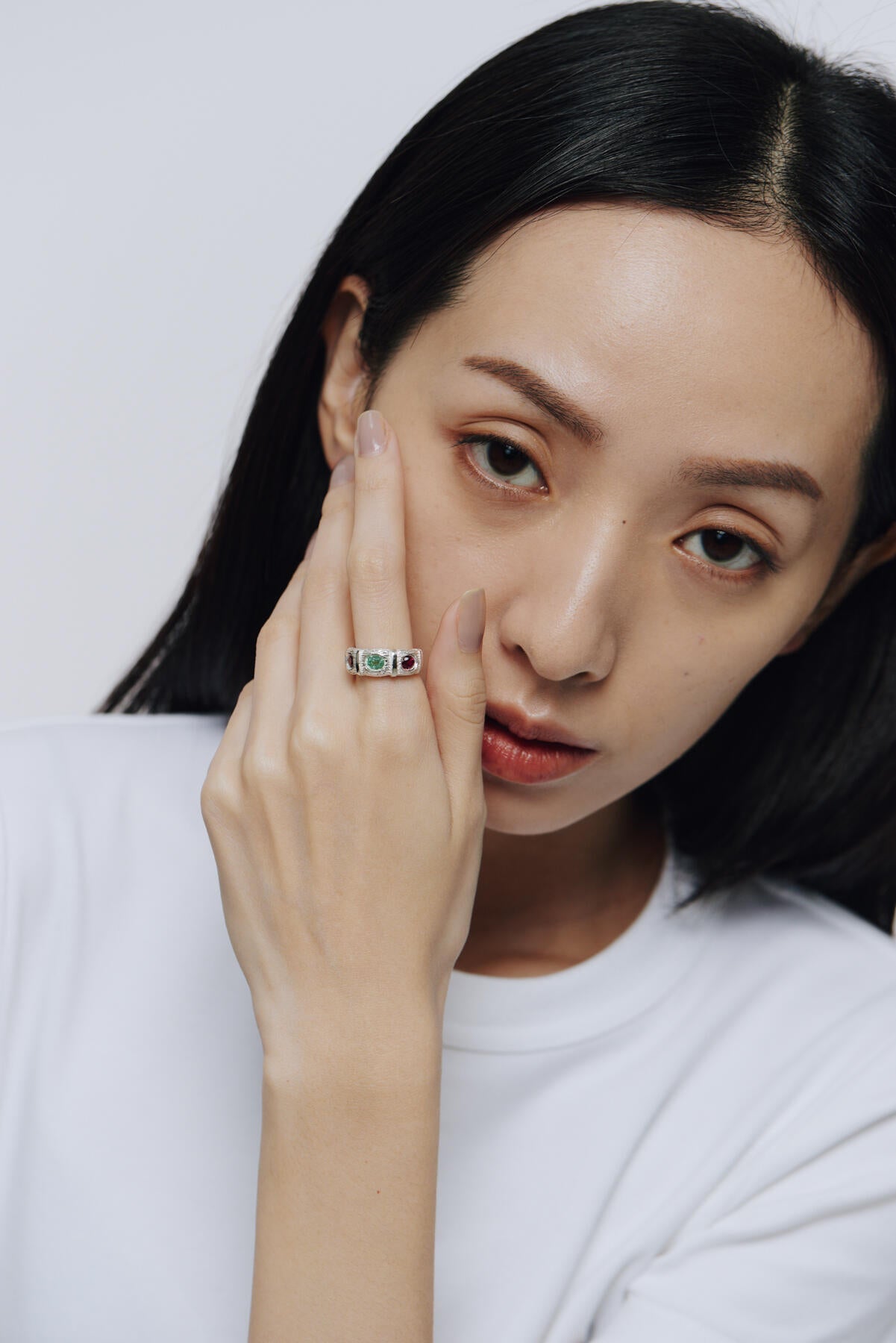 B213_Window Box Ring - Green & Red_L_01