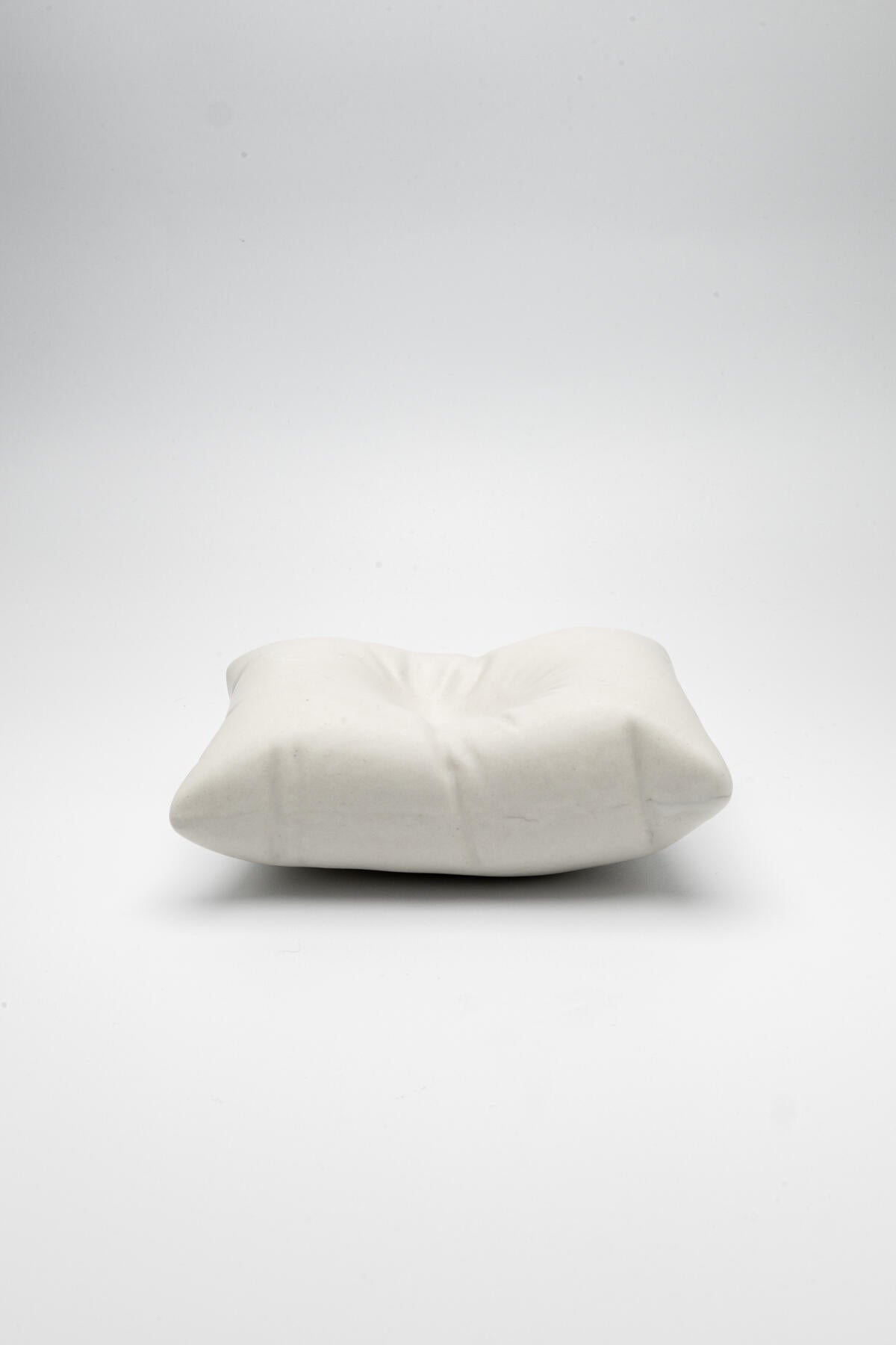 Cushion Ceramic - Matte White