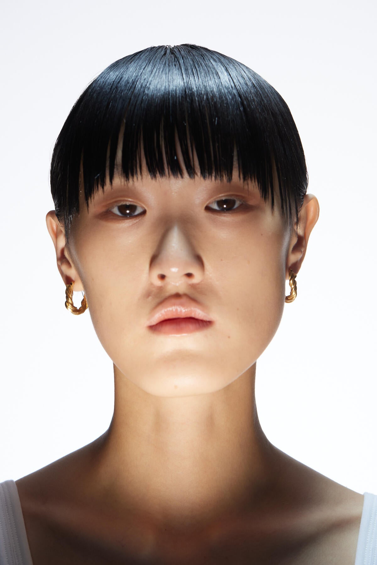 B213_Deep State Earrings_L_01