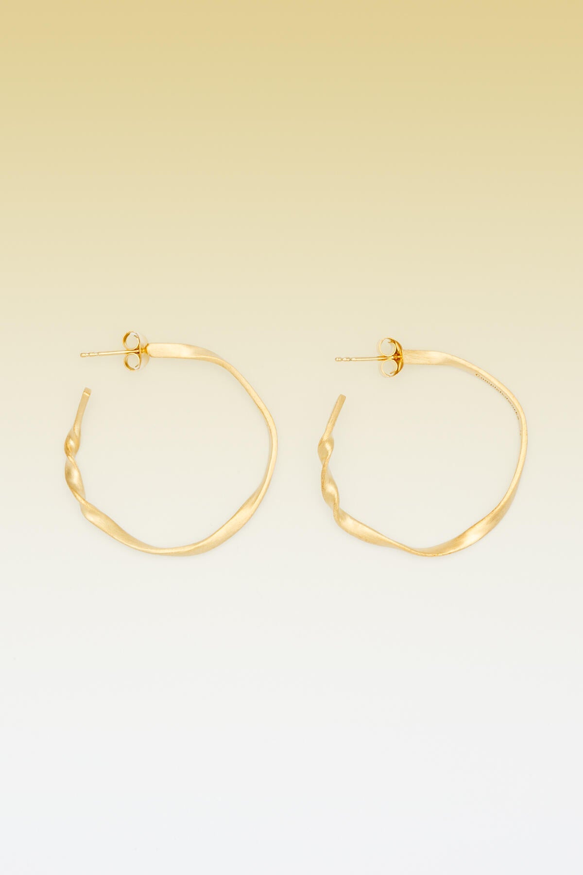 B213_The Tenderest Thing Earrings - Gold_L_01