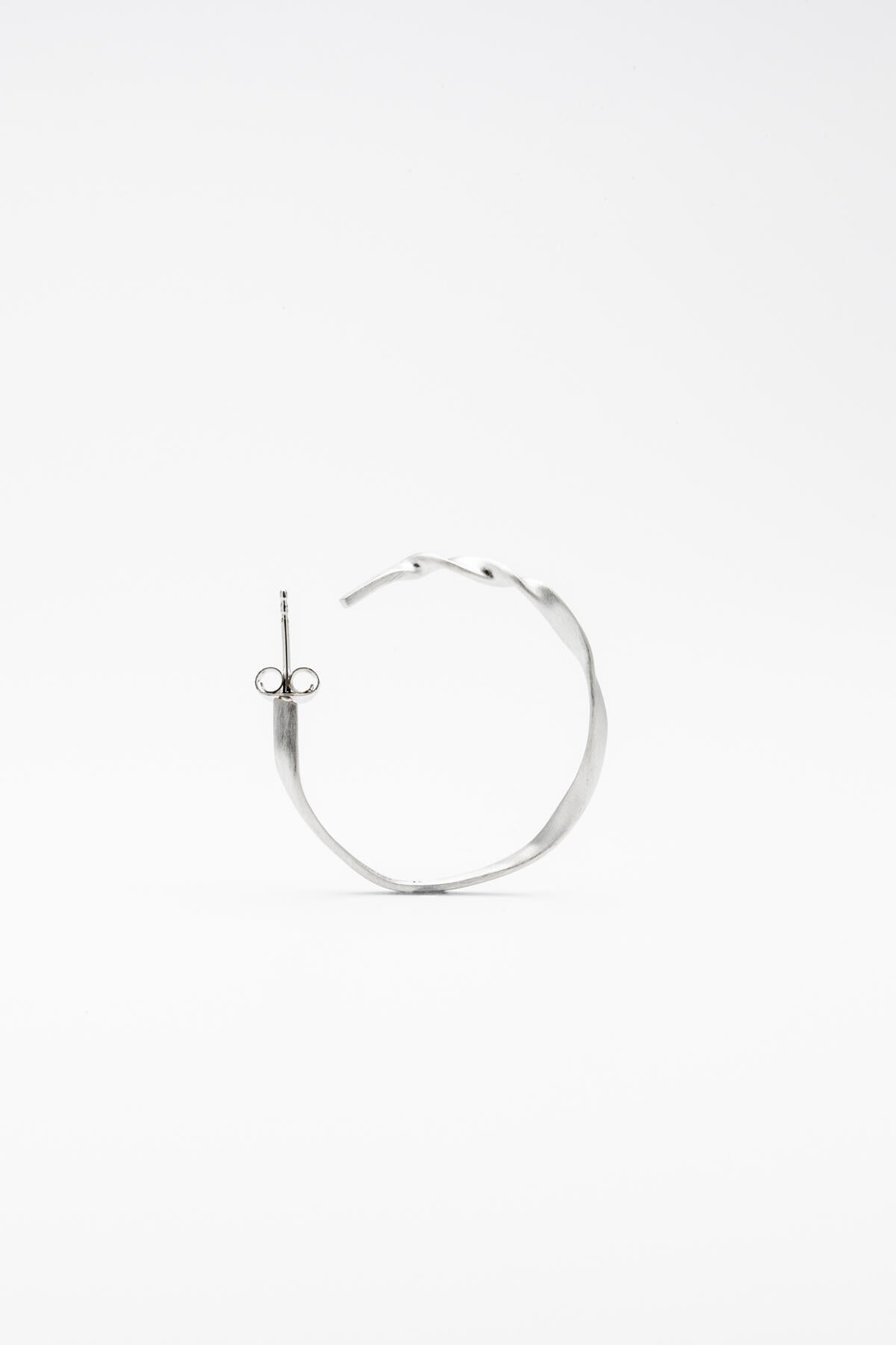 B213_The Tenderest Thing Earrings - Silver_L_02