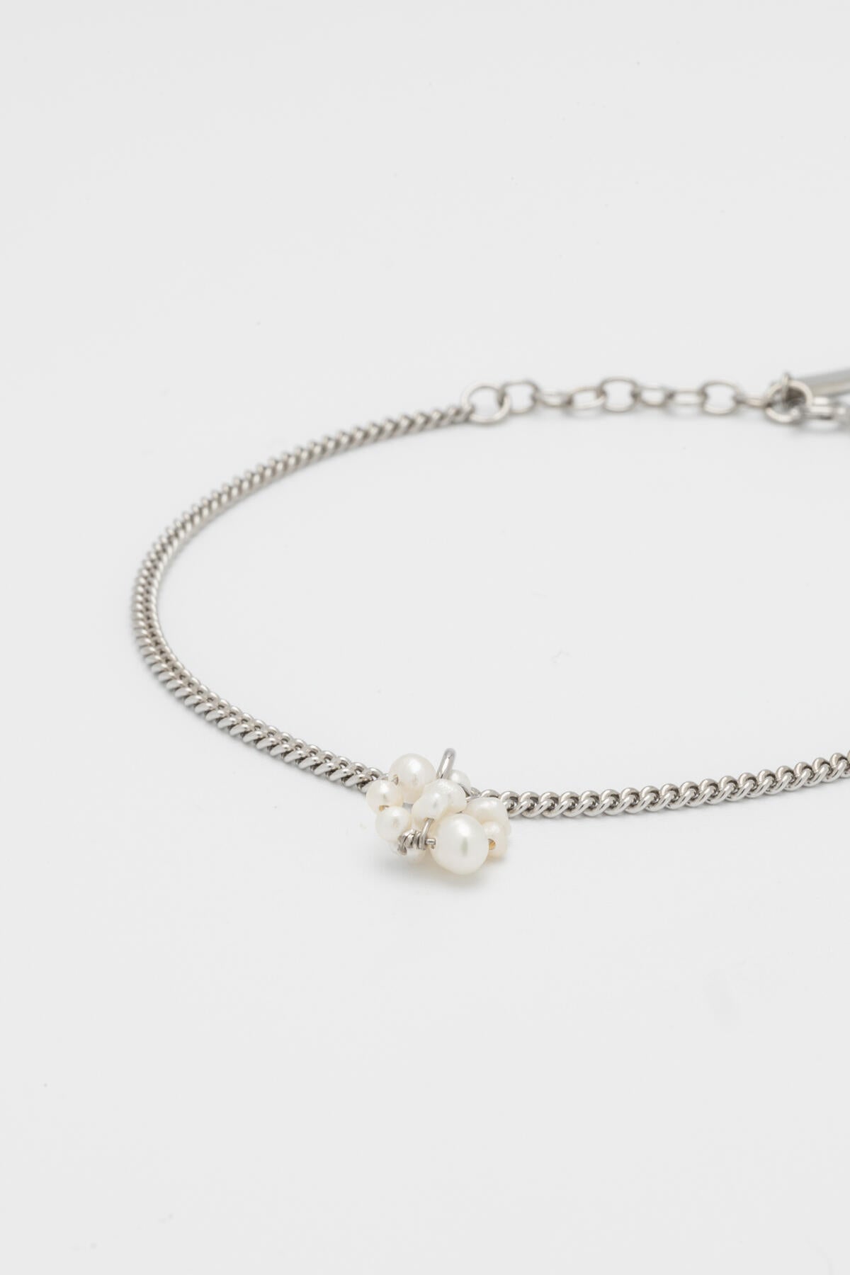 B213_The Weight of Magical Thinking Bracelet_L_02