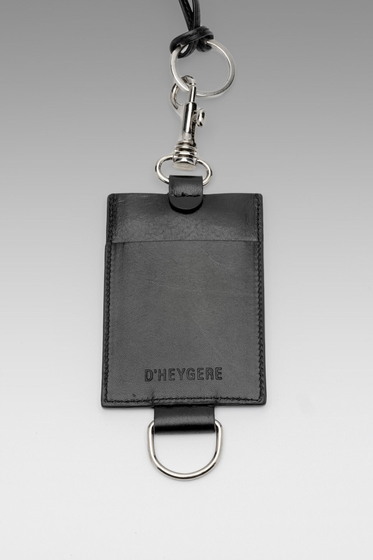 B213_Card Holder_L_01