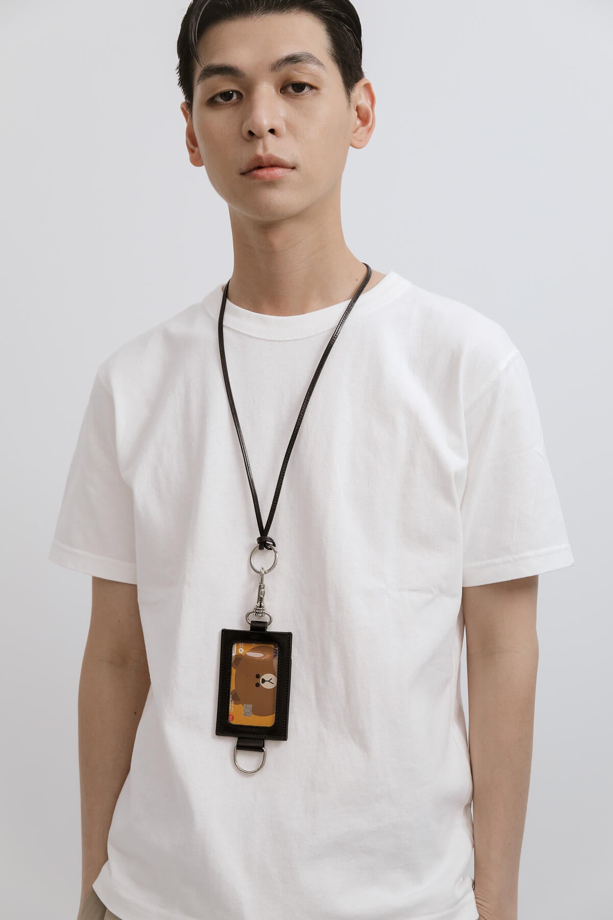 B213_Card Holder_L_01
