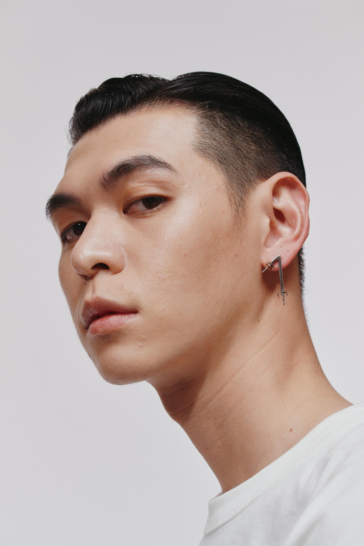 B213_1 Number Earring_L_01