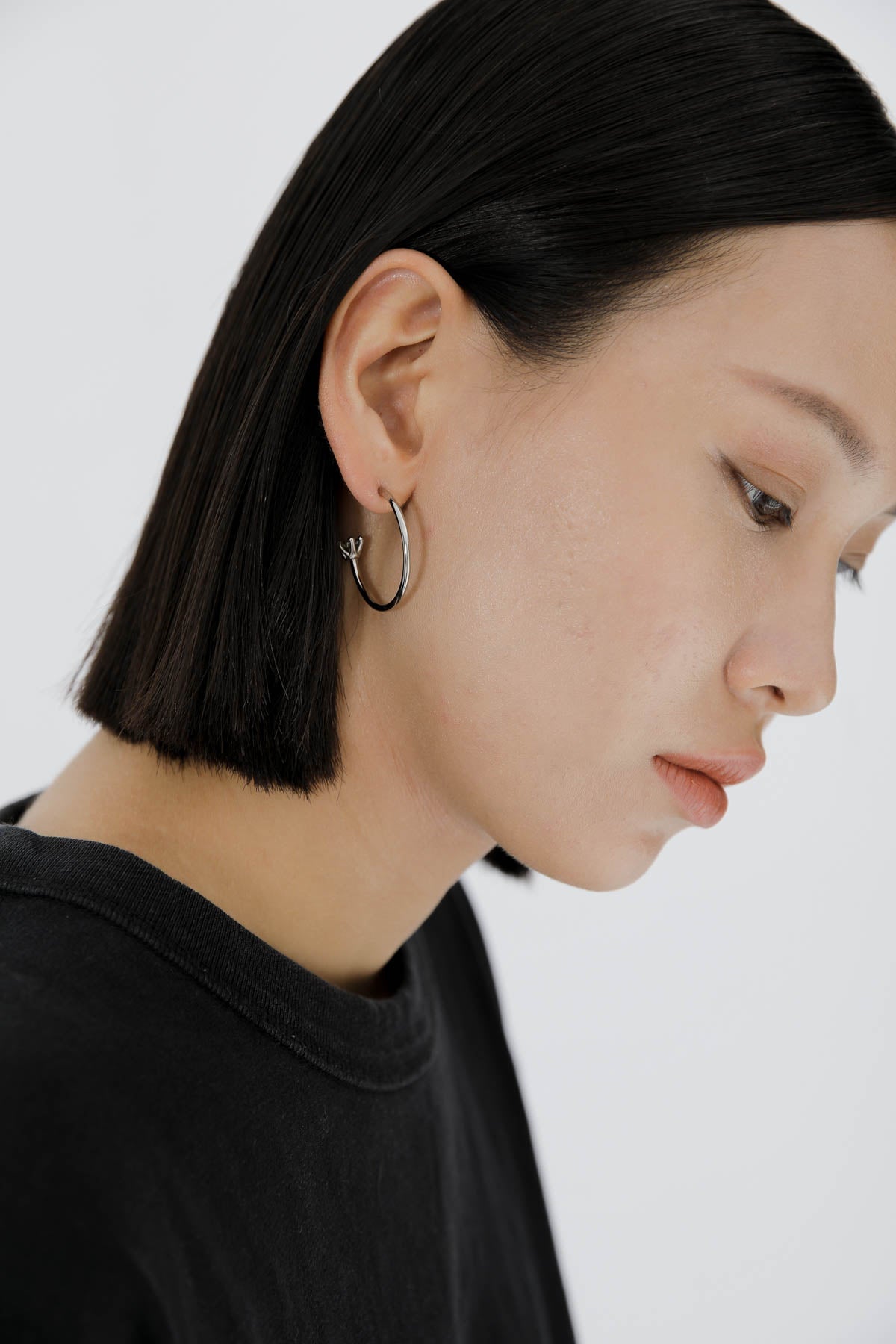 B213_Solitaire Hoops_L_04