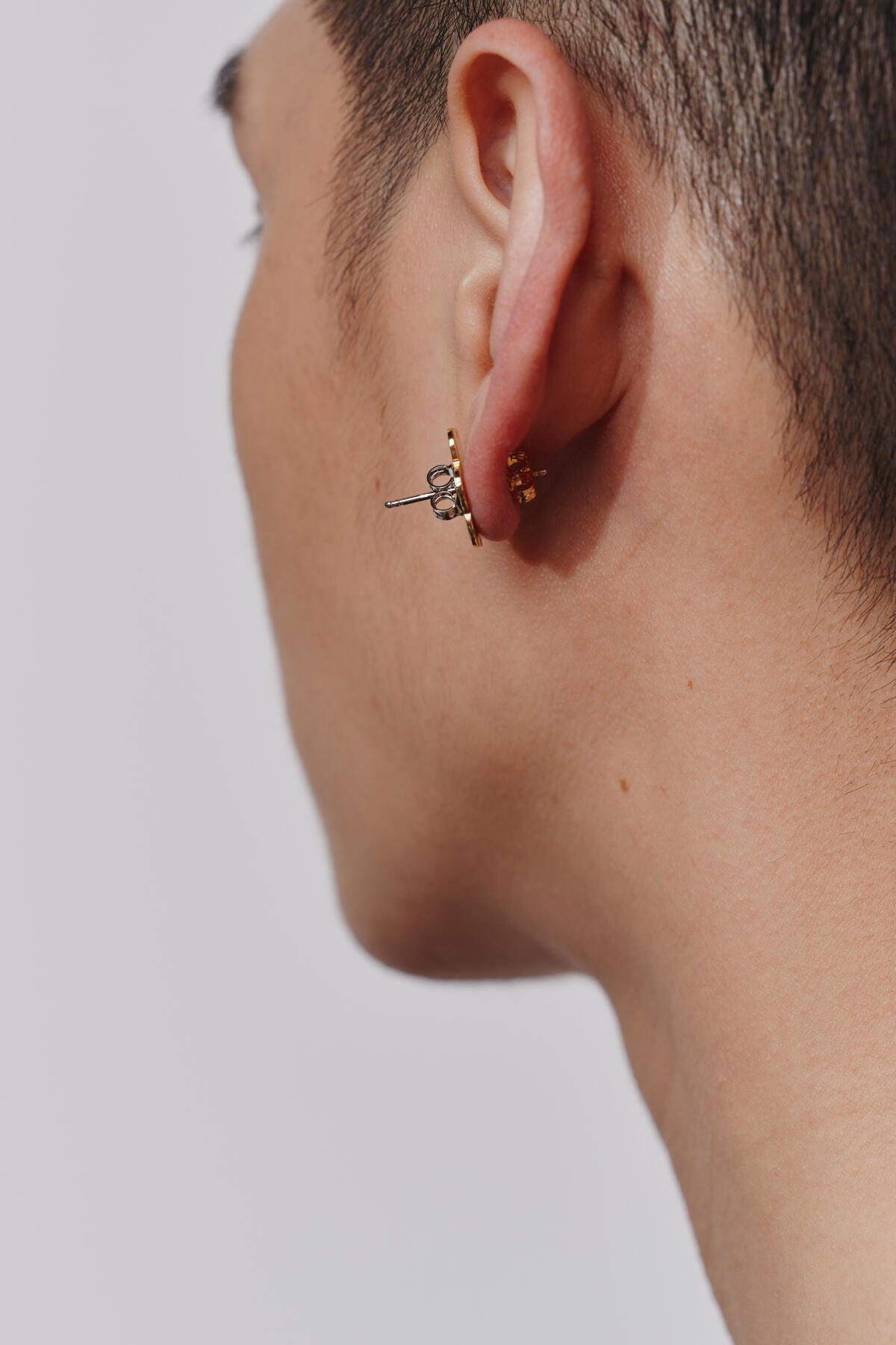 B213_Vice Versa Flower Studs_L_05