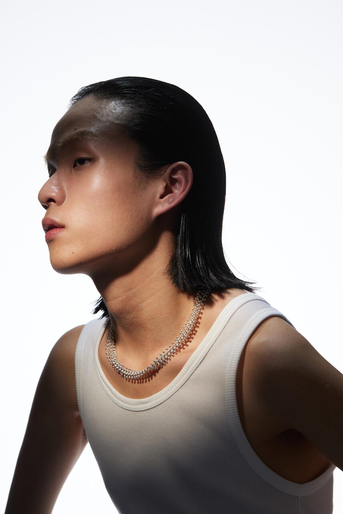 Caterpillar Curb Necklace