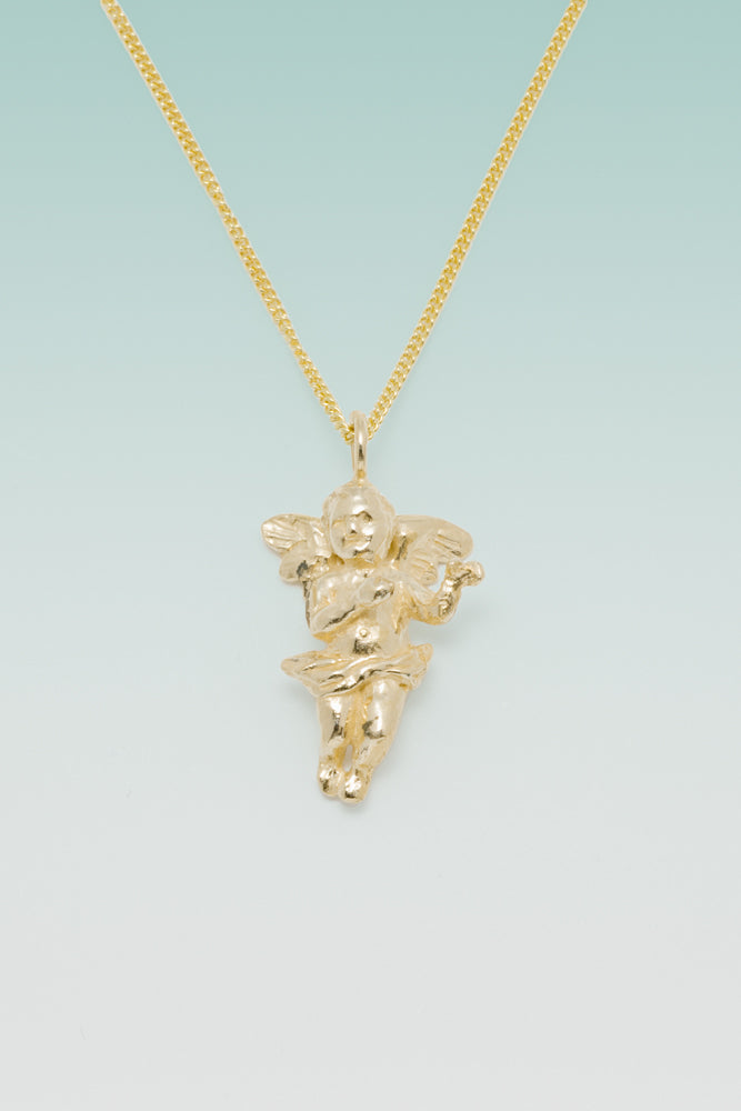 B213_Cherub Necklace Gold_L_02