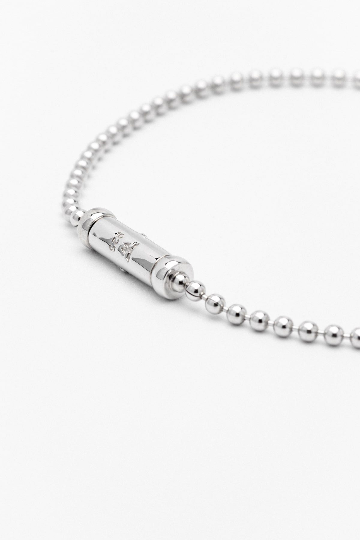 B213_Ball Bracelet_L_03