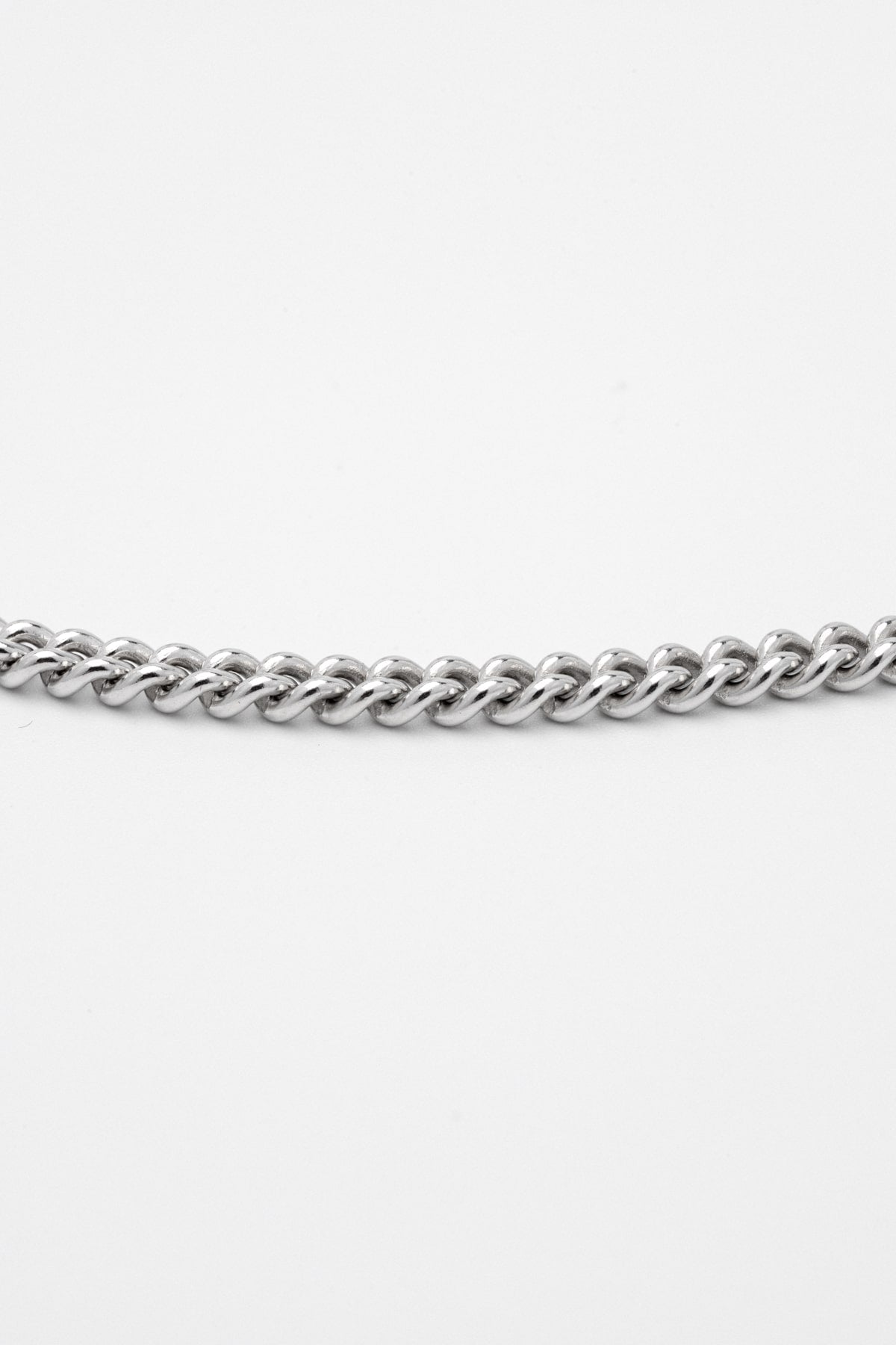 B213_Rounded Curb Chain Necklace_L_03