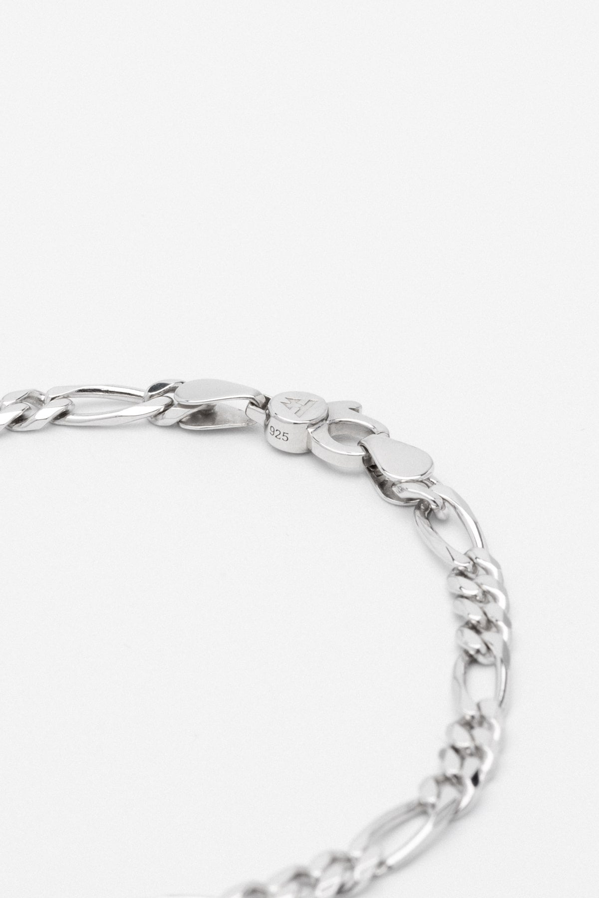 B213_Figaro Chain Bracelet - Thick_L_03
