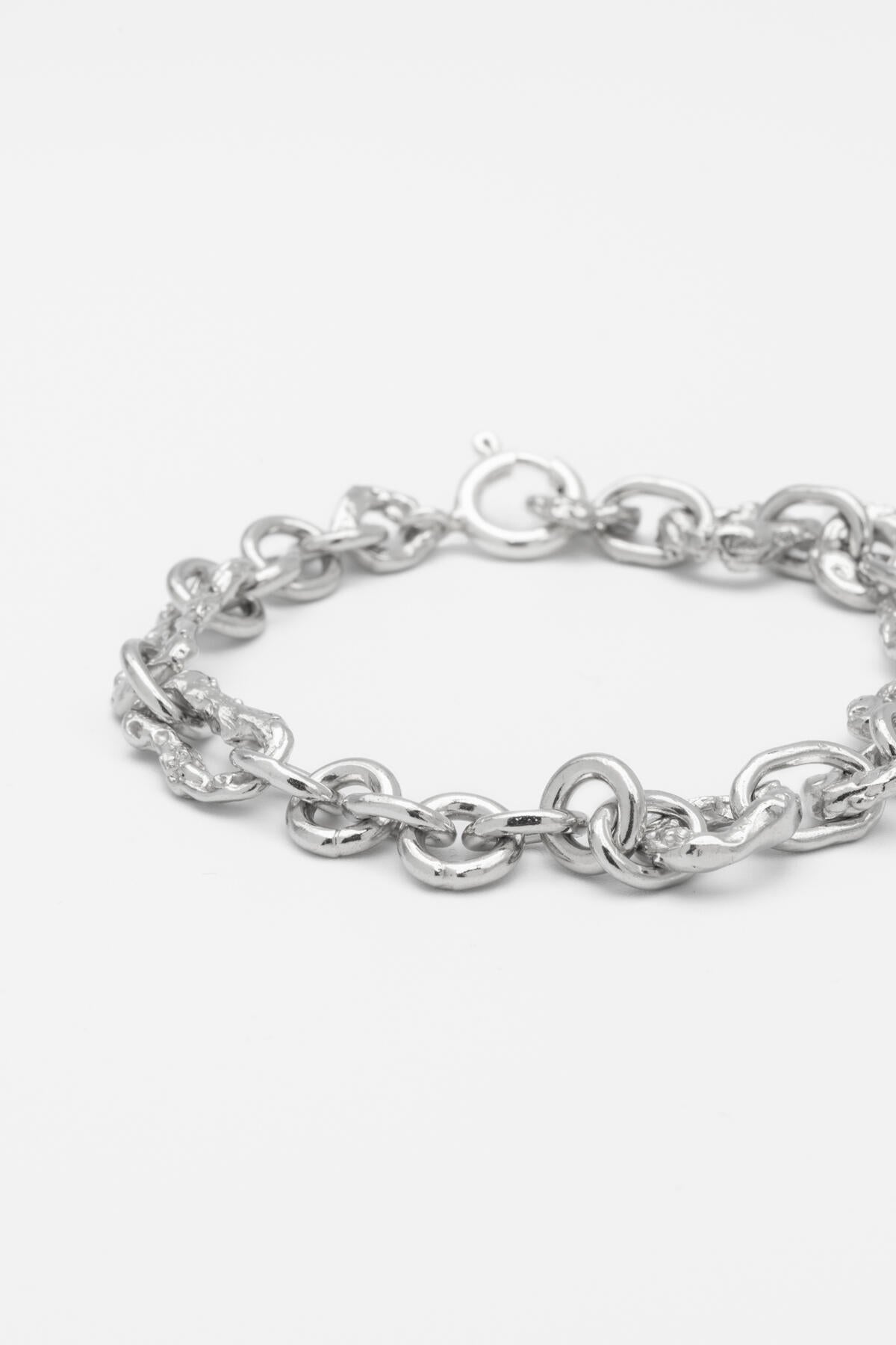 B213_Andromeda's Chain_L_04
